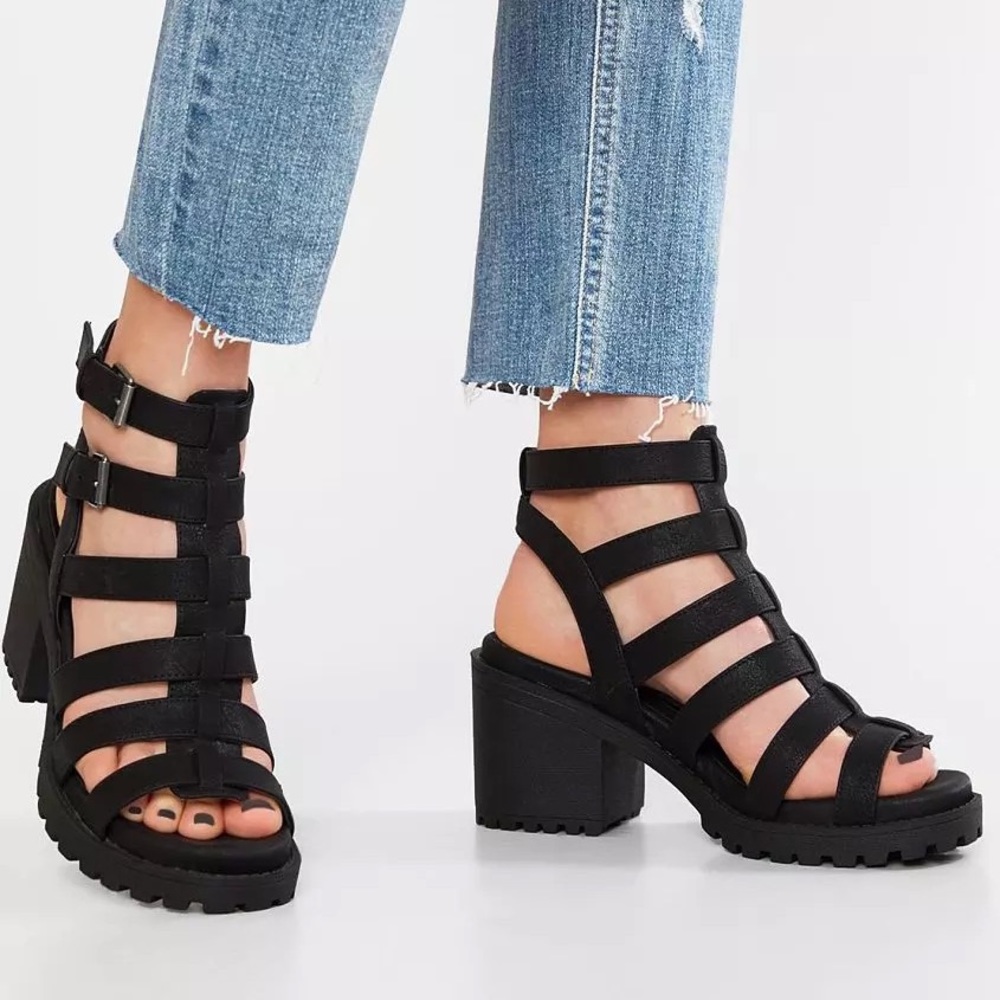 Chinese Laundry Fun Stuff Sandal